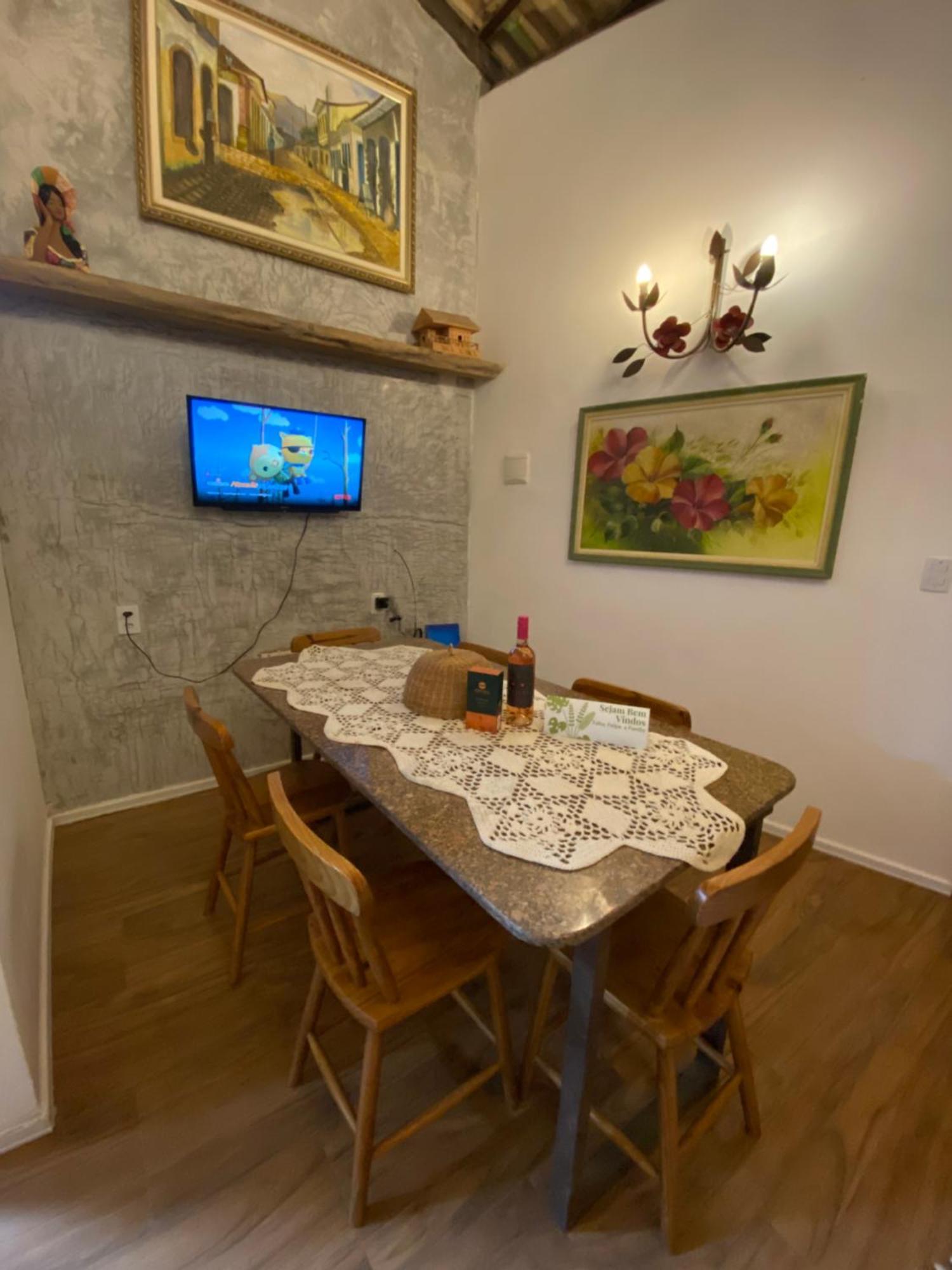 Apartamento Charme Guara - Na Praca De กวารามีรันกา ภายนอก รูปภาพ