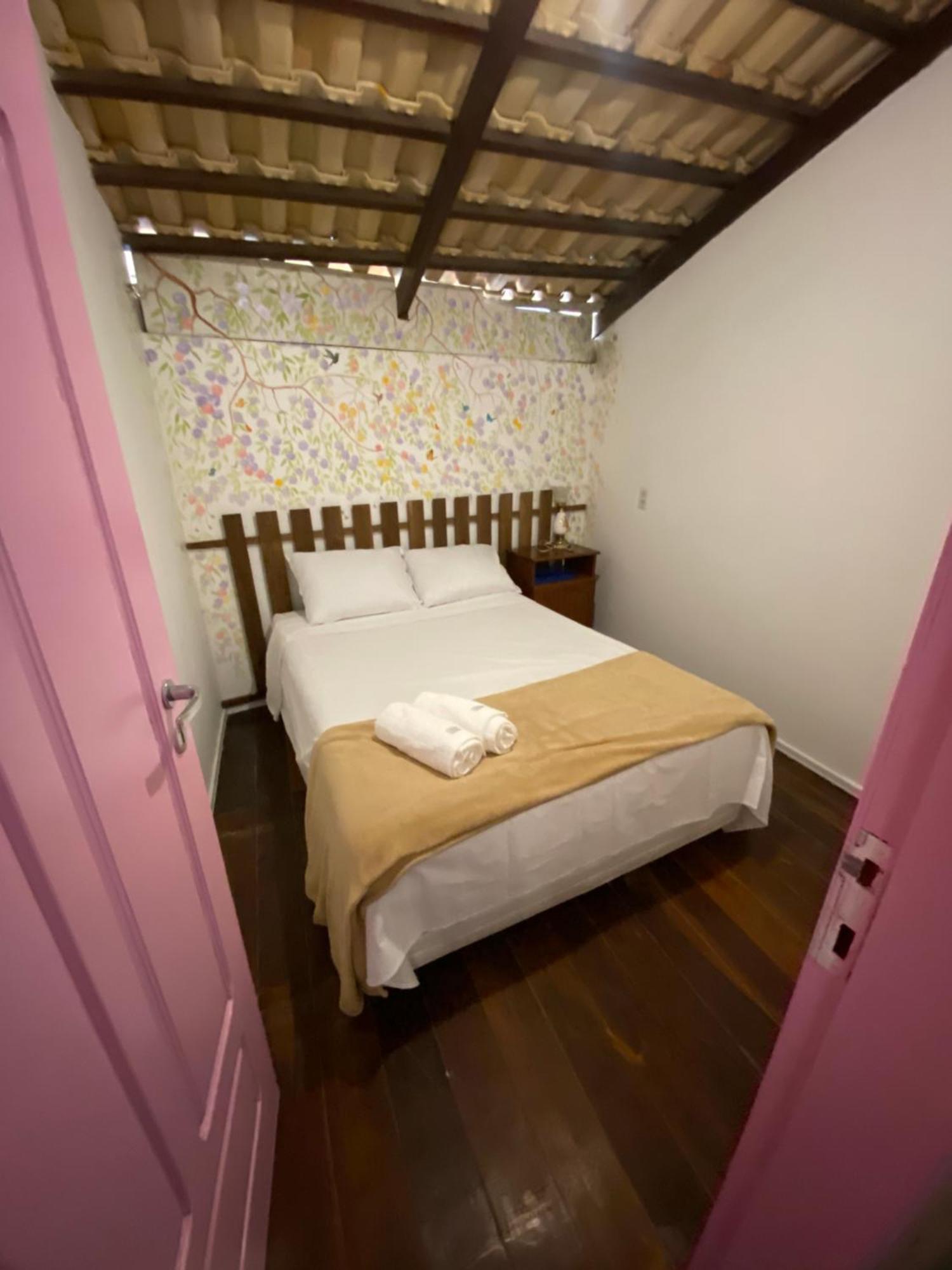Apartamento Charme Guara - Na Praca De กวารามีรันกา ภายนอก รูปภาพ
